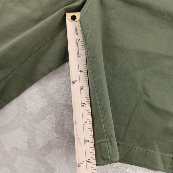 LLBean Favorite Fit Lake Washed Embroidered Shorts Deep Olive Women Size 10 - Picture 5 of 9